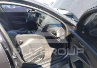 2017 Jaguar XE фото