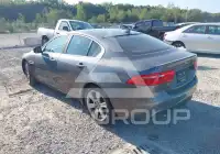 2017 Jaguar XE photo