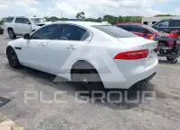 2017 Jaguar XE photo
