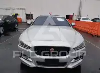 2017 Jaguar XE photo