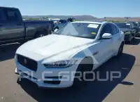 2017 Jaguar XE фото