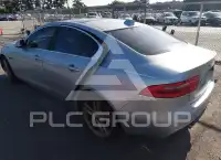 2017 Jaguar XE photo