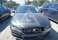 2017 Jaguar XE фото