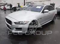2017 Jaguar XE photo