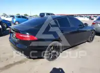 2017 Jaguar XE photo