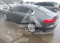 2017 Jaguar XE фото