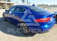 2017 Jaguar XE фото