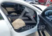 2017 Jaguar XE фото