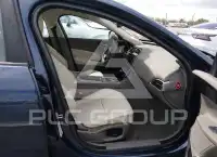 2017 Jaguar XE фото