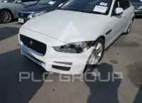 2017 Jaguar XE фото