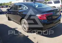 2017 Buick LACROSSE photo