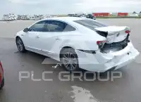 2017 Buick LACROSSE photo