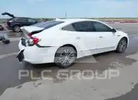 2017 Buick LACROSSE photo