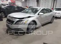 2017 Buick LACROSSE photo