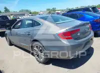 2017 Buick LACROSSE photo