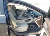 2017 Buick LACROSSE photo