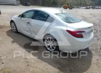 2017 Buick REGAL photo