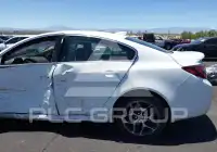 2017 Buick REGAL photo