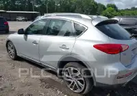 2017 Infinity QX50 photo