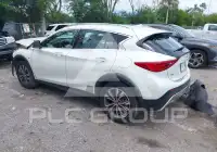 2017 Infinity QX30 фото