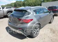 2017 Infinity QX30 фото