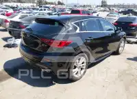 2017 Infinity QX30 фото