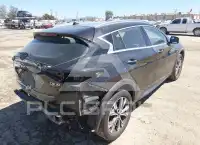 2017 Infinity QX30 фото