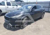 2017 Infinity QX30 фото