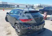 2017 Infinity QX30 photo