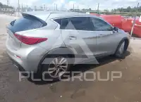 2017 Infinity QX30 фото