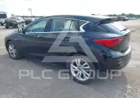 2017 Infinity QX30 фото