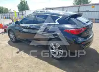 2017 Infinity QX30 фото