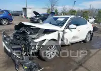2017 Infinity Q50 photo