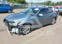 2017 Infinity Q50 фото