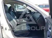 2017 Infinity Q50 фото