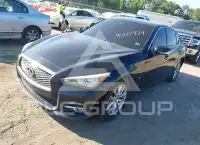 2017 Infinity Q50 фото