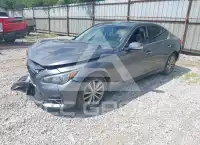 2017 Infinity Q50 фото