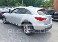 2017 Infinity QX70 фото