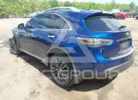 2017 Infinity QX70 фото