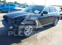 2017 Infinity QX70 фото