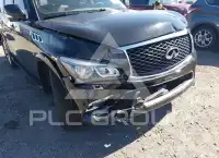 2017 Infinity QX80 фото