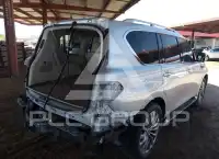 2017 Infinity QX80 photo