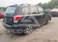 2017 Subaru Forester photo