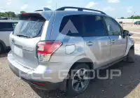 2017 Subaru Forester фото