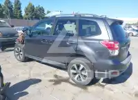 2017 Subaru Forester фото