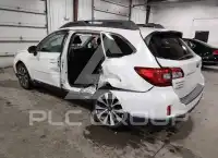 2017 Subaru Outback photo