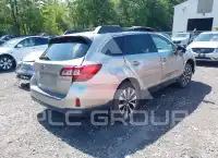 2017 Subaru Outback photo