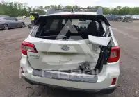 2017 Subaru Outback photo