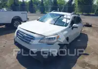 2017 Subaru Outback photo