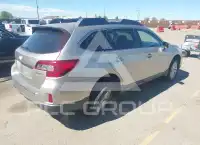 2017 Subaru Outback photo